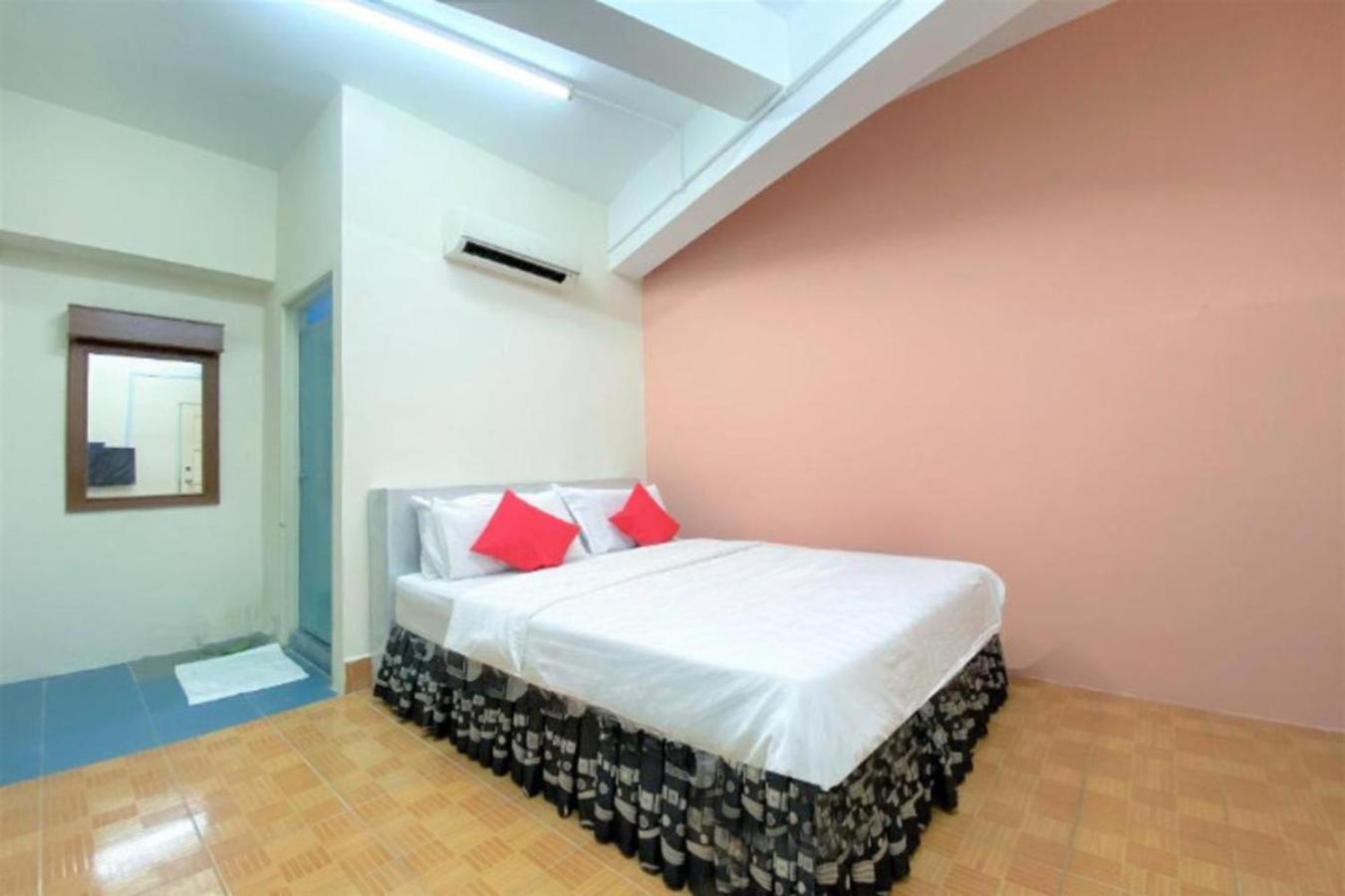 B Hotel Penang George Town Ngoại thất bức ảnh